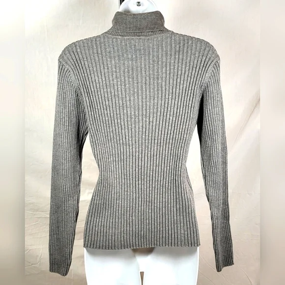 NORTHERN REFLECTIONS Gray Ribbed Cotton Stretch Turtleneck - Size Medium - Picture 2 of 3